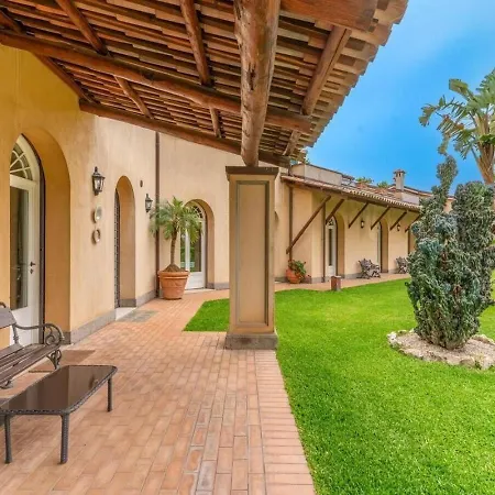 Katerna Lux House *